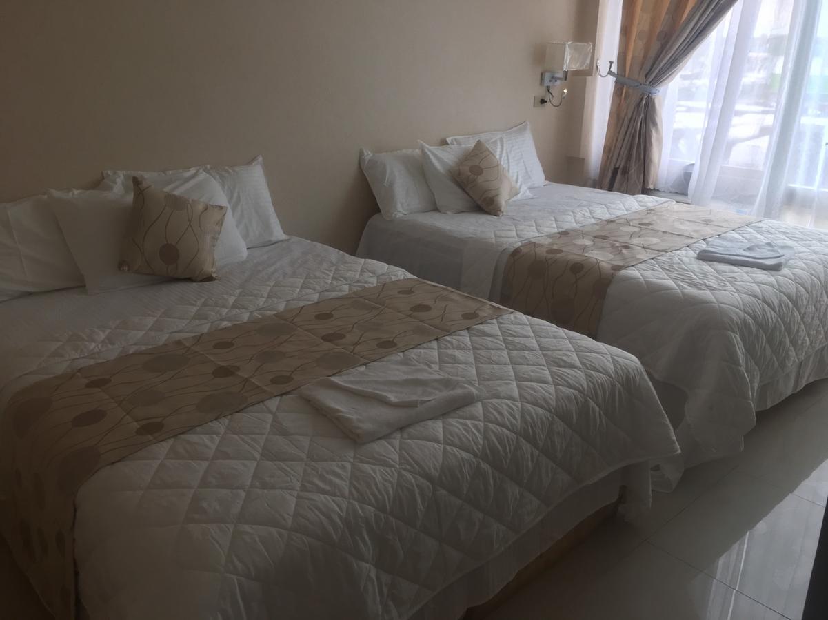 Golden Tree Hotel Kota Belize Bagian luar foto
