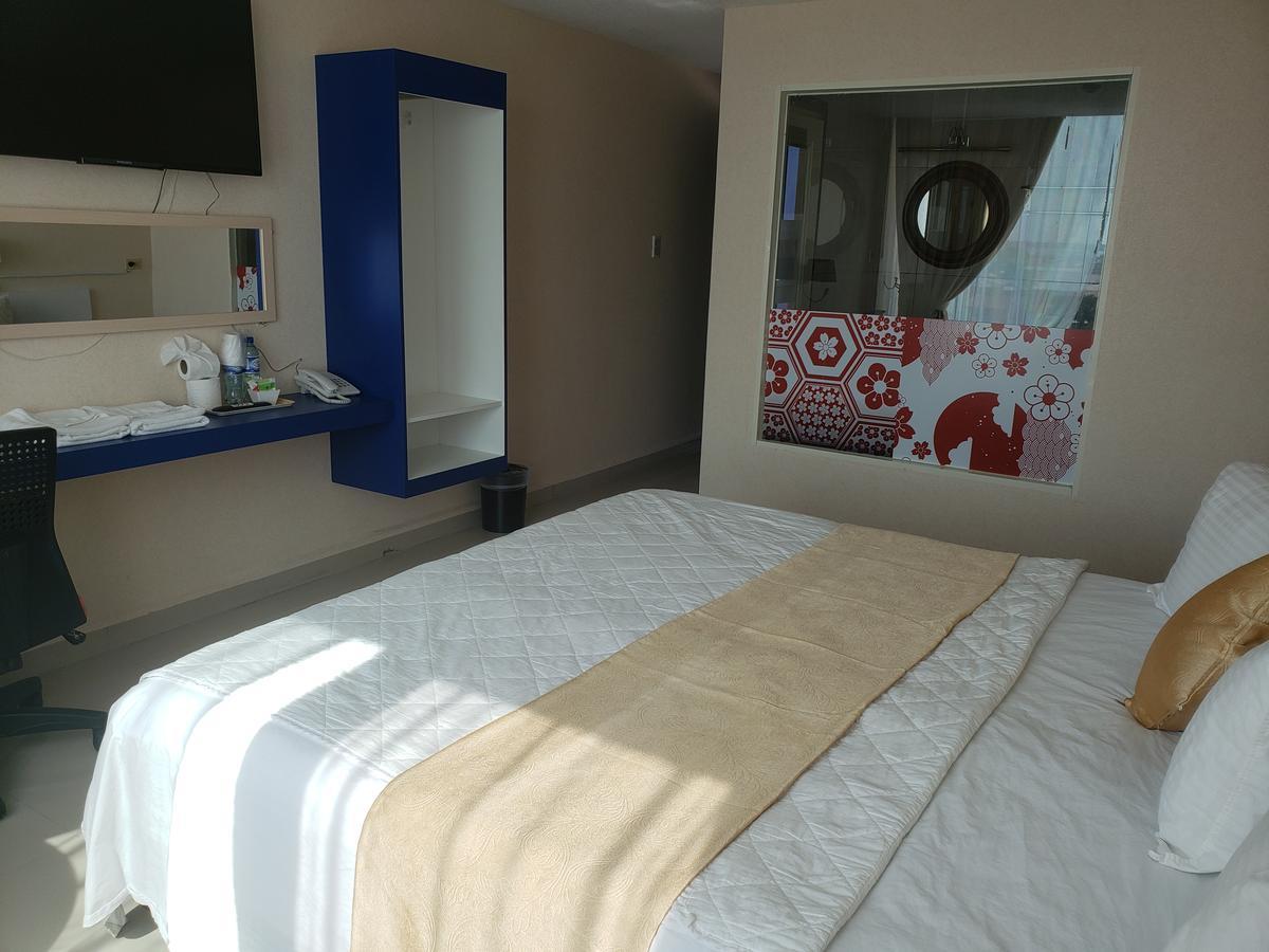 Golden Tree Hotel Kota Belize Bagian luar foto
